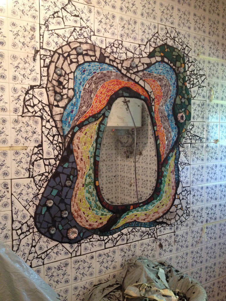 Mosaic-Mirror-Grouting07
